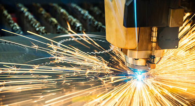 What are the main aspects of the high performance of metal laser cutting machines?